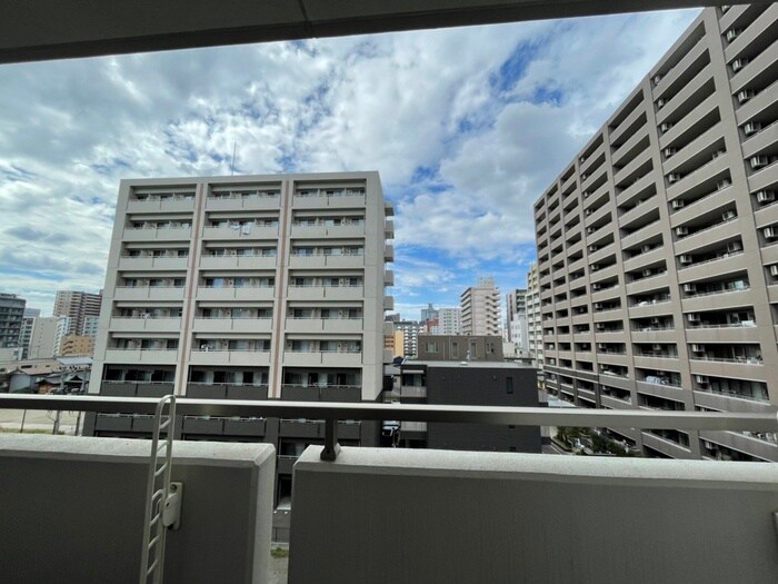 物件内観写真16　(室内からの展望)