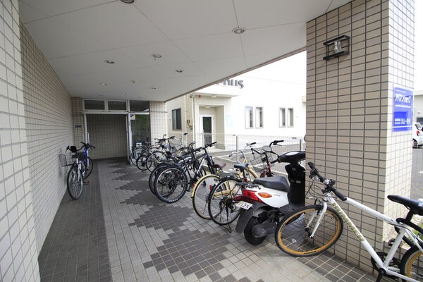 駐輪場