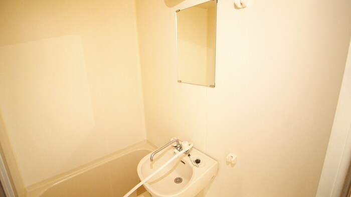 物件内観写真11　(洗面)