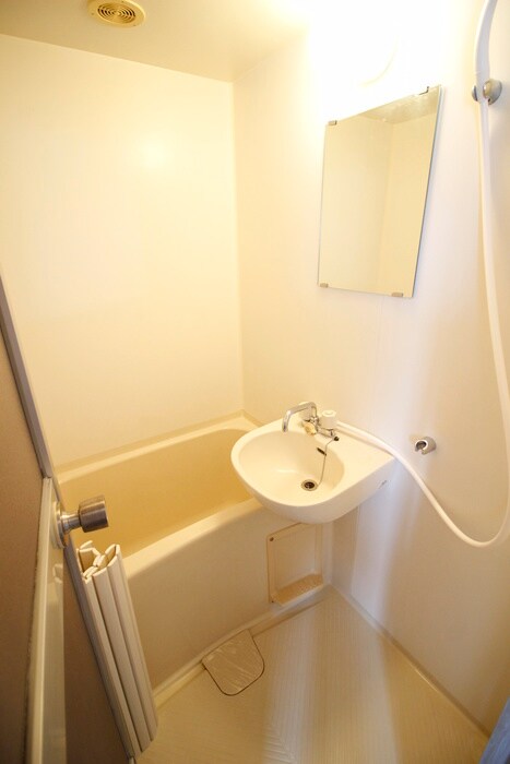 物件内観写真13　(バス／シャワールーム等)