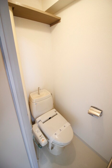 物件内観写真14　(トイレ)