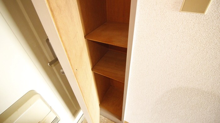 物件内観写真15　(靴箱)