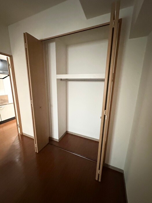 物件内観写真10　(収納)