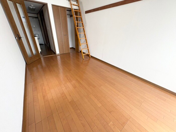 物件内観写真7　(居室)