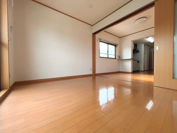 物件内観写真9　(居室)