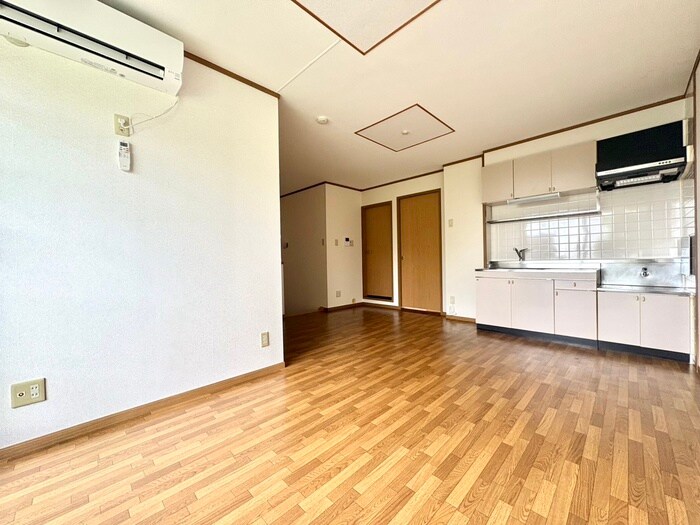 物件内観写真7　(居室)