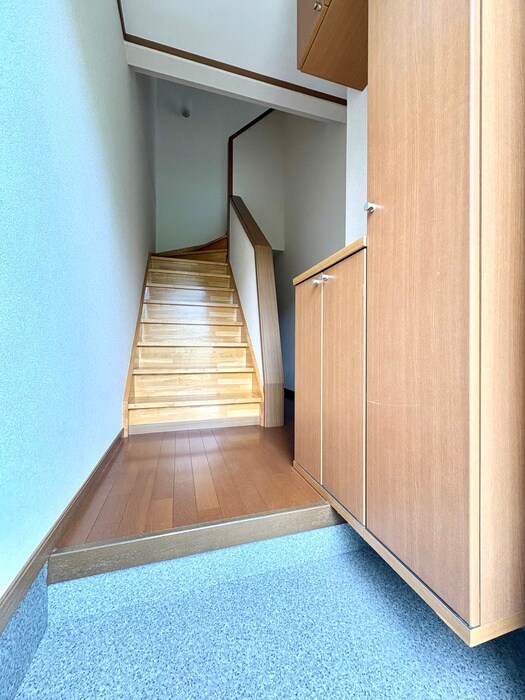 物件内観写真17　(廊下)
