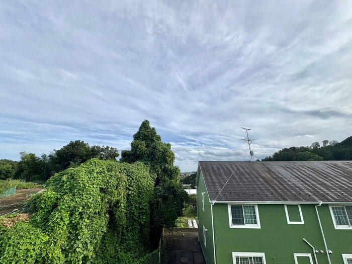 物件内観写真21　(室内からの展望)