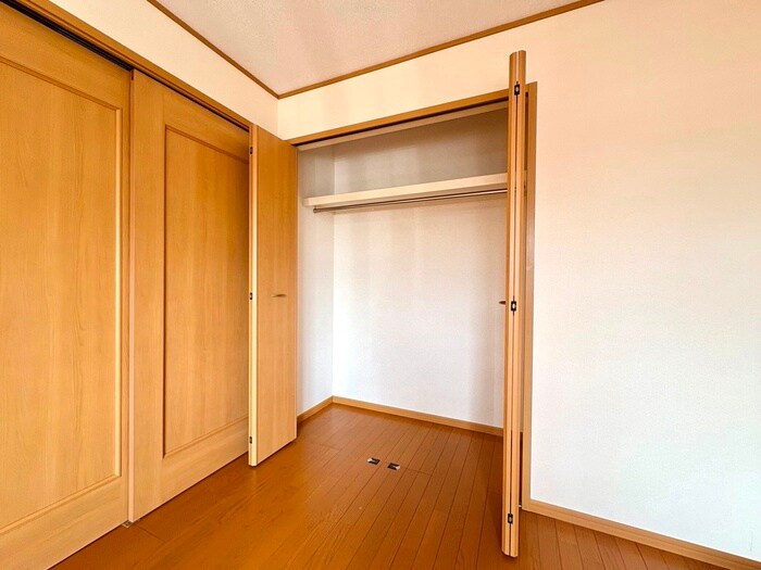 物件内観写真10　(収納)