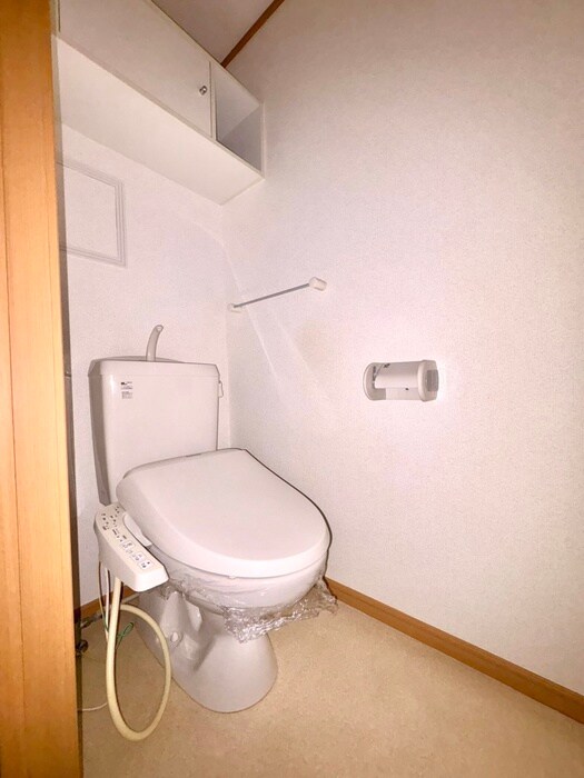 物件内観写真15　(トイレ)