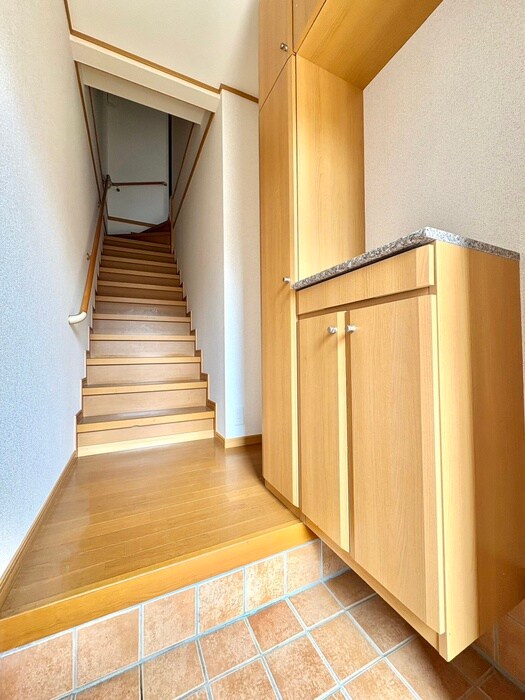 物件内観写真17　(廊下)