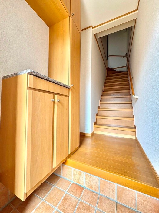 物件内観写真17　(廊下)