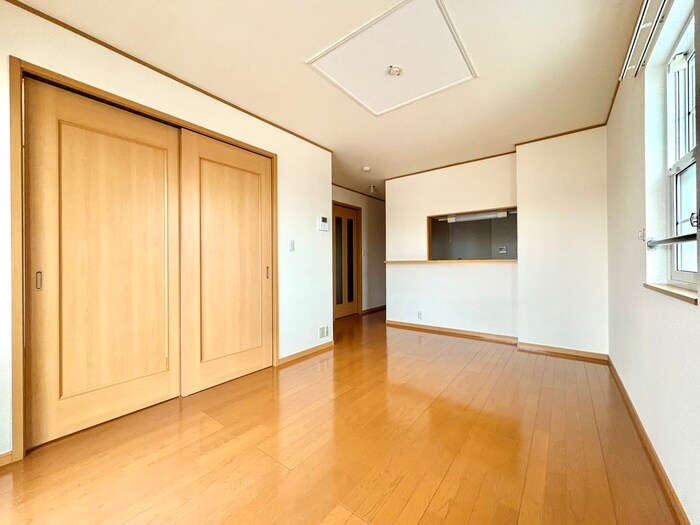 物件内観写真5　(居室)