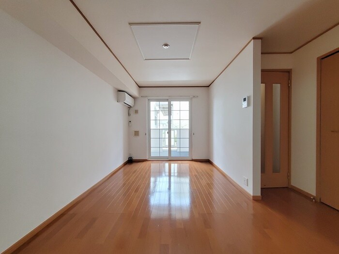 物件内観写真5　(居室)