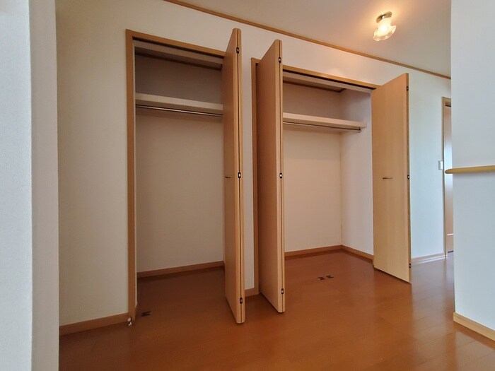 物件内観写真7　(収納)