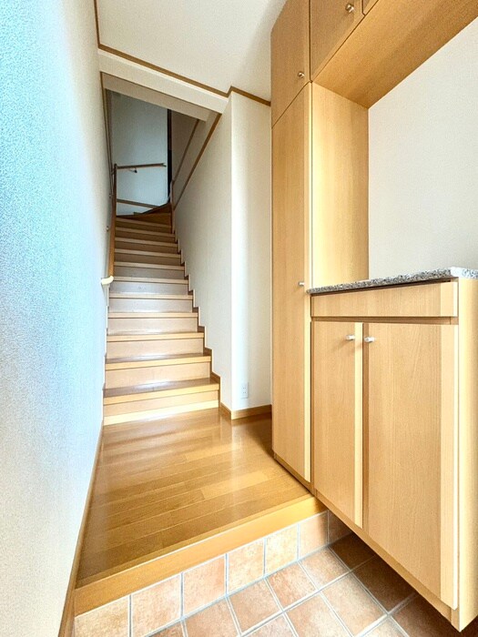 物件内観写真15　(廊下)