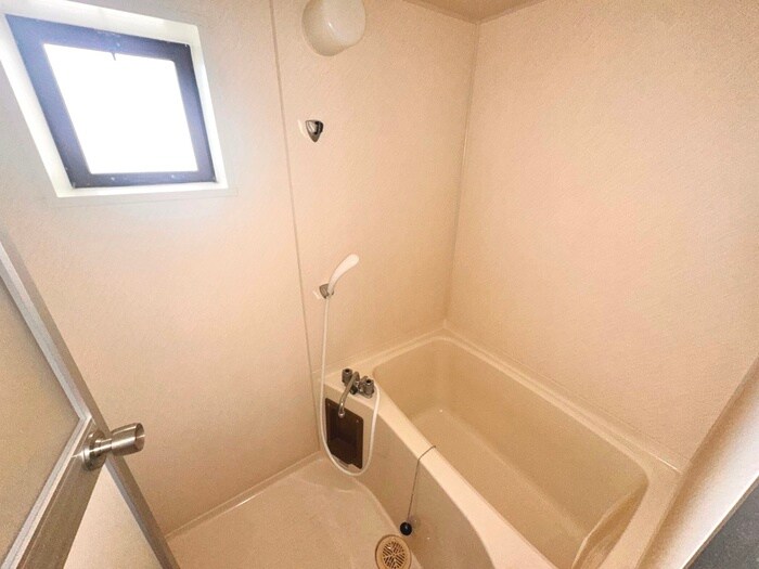 物件内観写真13　(バス／シャワールーム等)