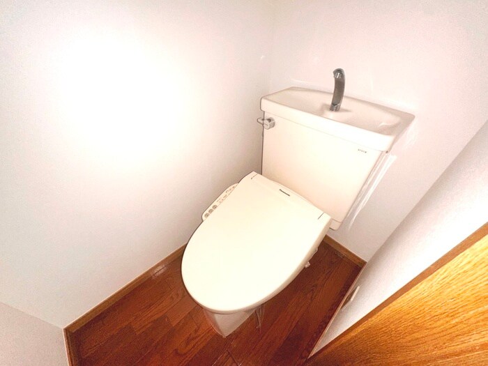 物件内観写真17　(トイレ)