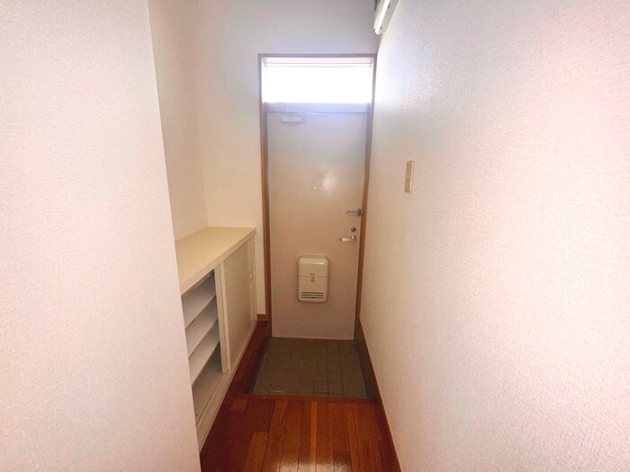 物件内観写真20　(玄関)