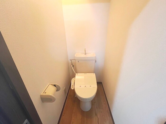 物件内観写真12　(トイレ)