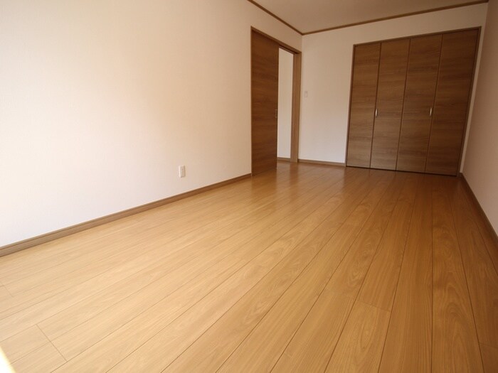 物件内観写真11　(居室)