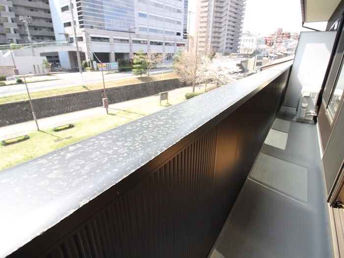 物件内観写真17　(ベランダ・バルコニー)