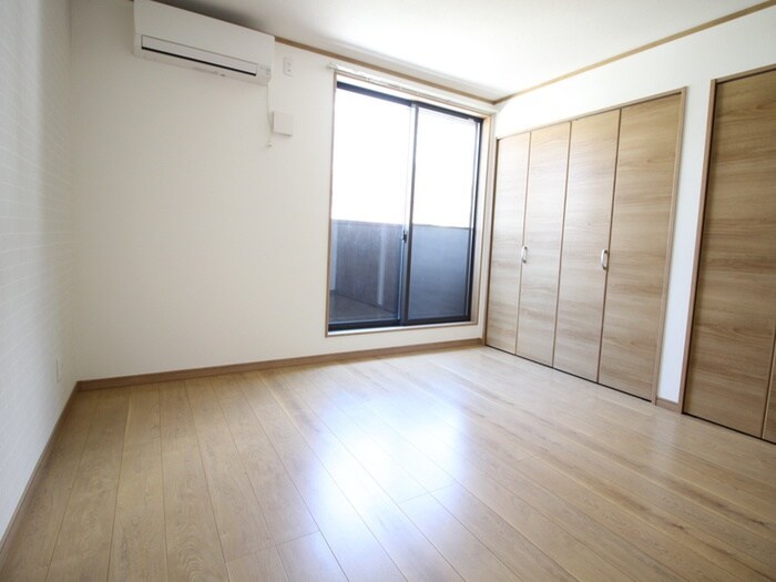 物件内観写真21　(居室)