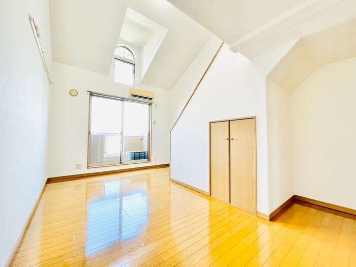 物件内観写真7　(居室)