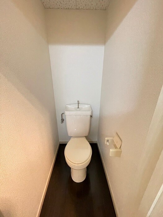 物件内観写真11　(トイレ)