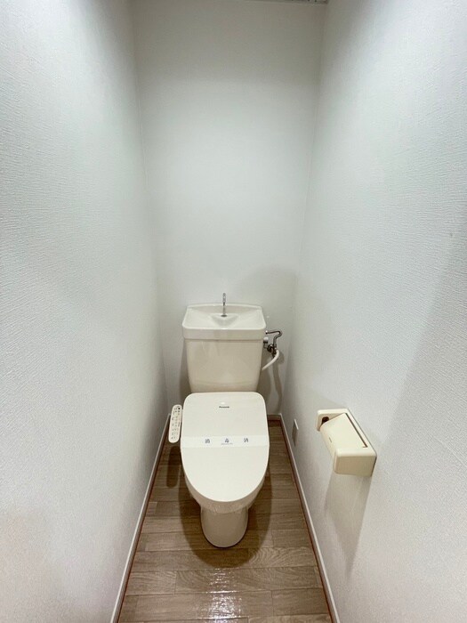 物件内観写真11　(トイレ)