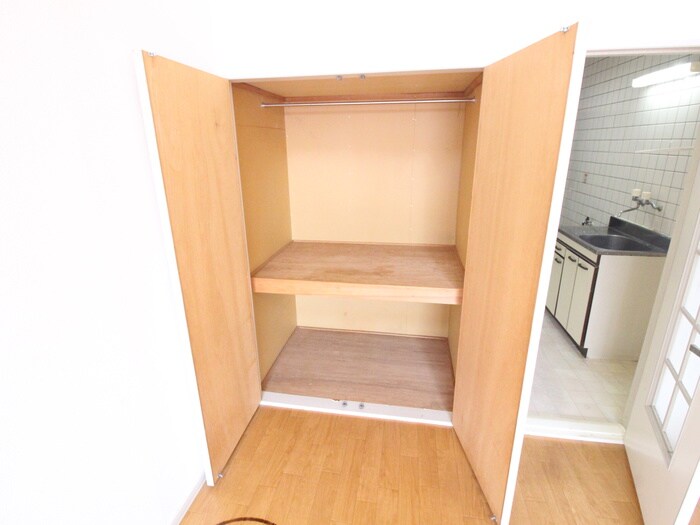 物件内観写真13　(収納)