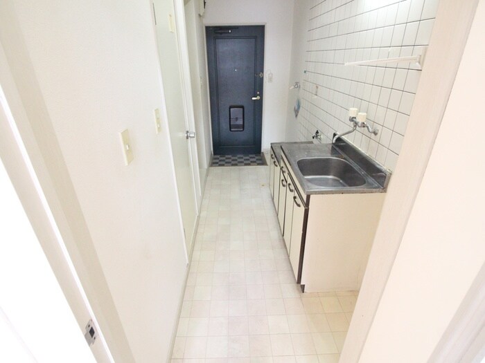 物件内観写真15　(廊下)