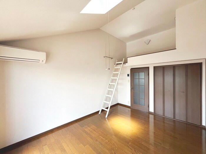物件内観写真17　(居室)