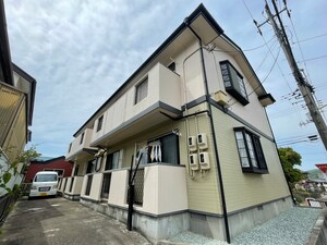 栗生ハイツ外観写真