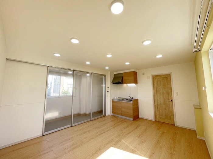 物件内観写真8　(居室)