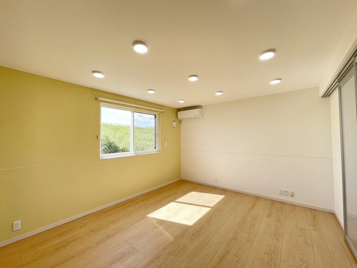 物件内観写真18　(居室)