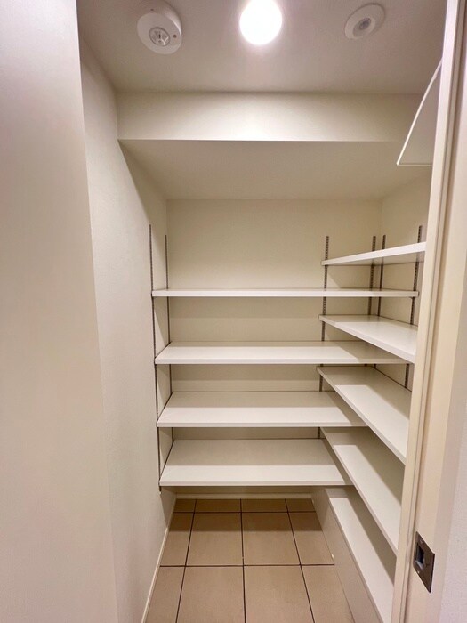 物件内観写真18　(靴箱)