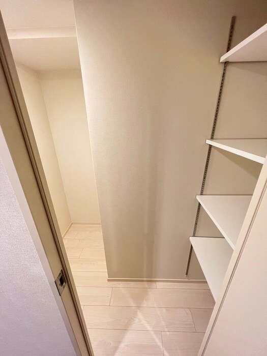 物件内観写真19　(玄関)