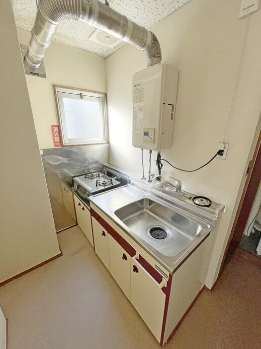 物件内観写真8　(キッチン)