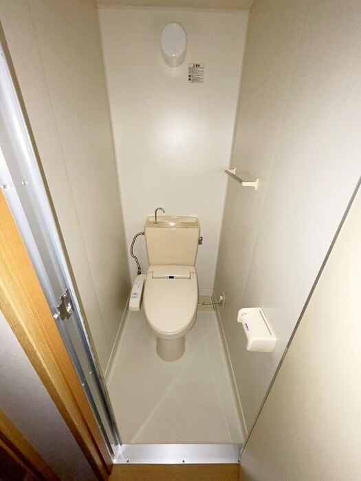 物件内観写真10　(トイレ)