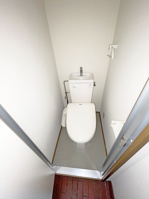 物件内観写真10　(トイレ)