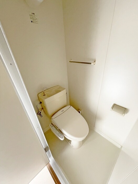 物件内観写真10　(トイレ)