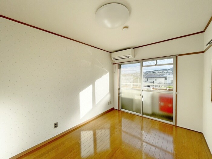 物件内観写真17　(居室)