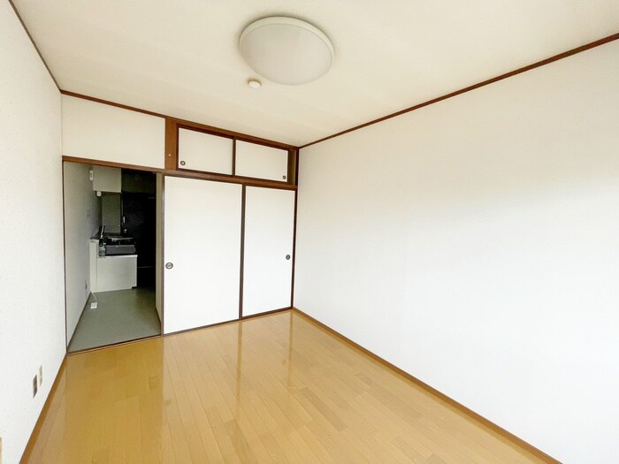 物件内観写真19　(居室)