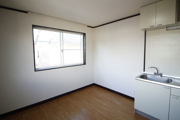 物件内観写真10　(居室)