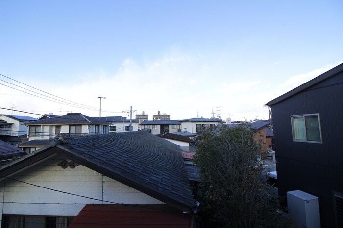 物件内観写真16　(室内からの展望)