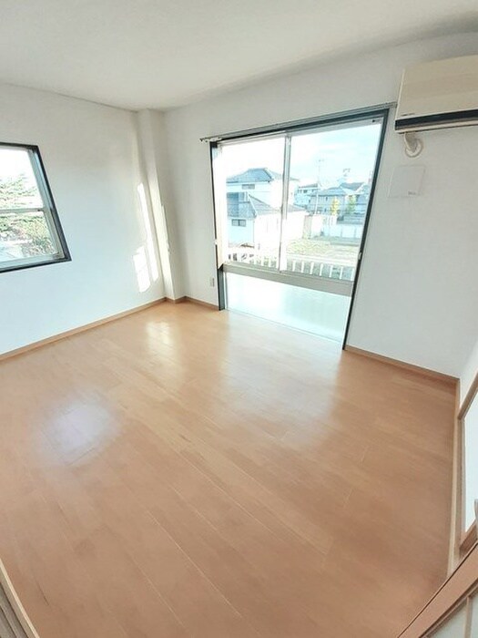 物件内観写真12　(居室)