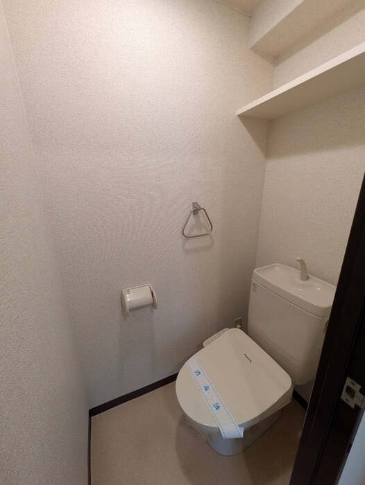 物件内観写真16　(トイレ)