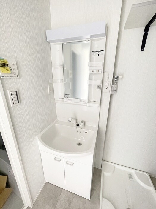 物件内観写真7　(洗面)