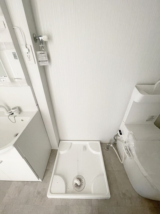 物件内観写真11　(洗濯機置場)